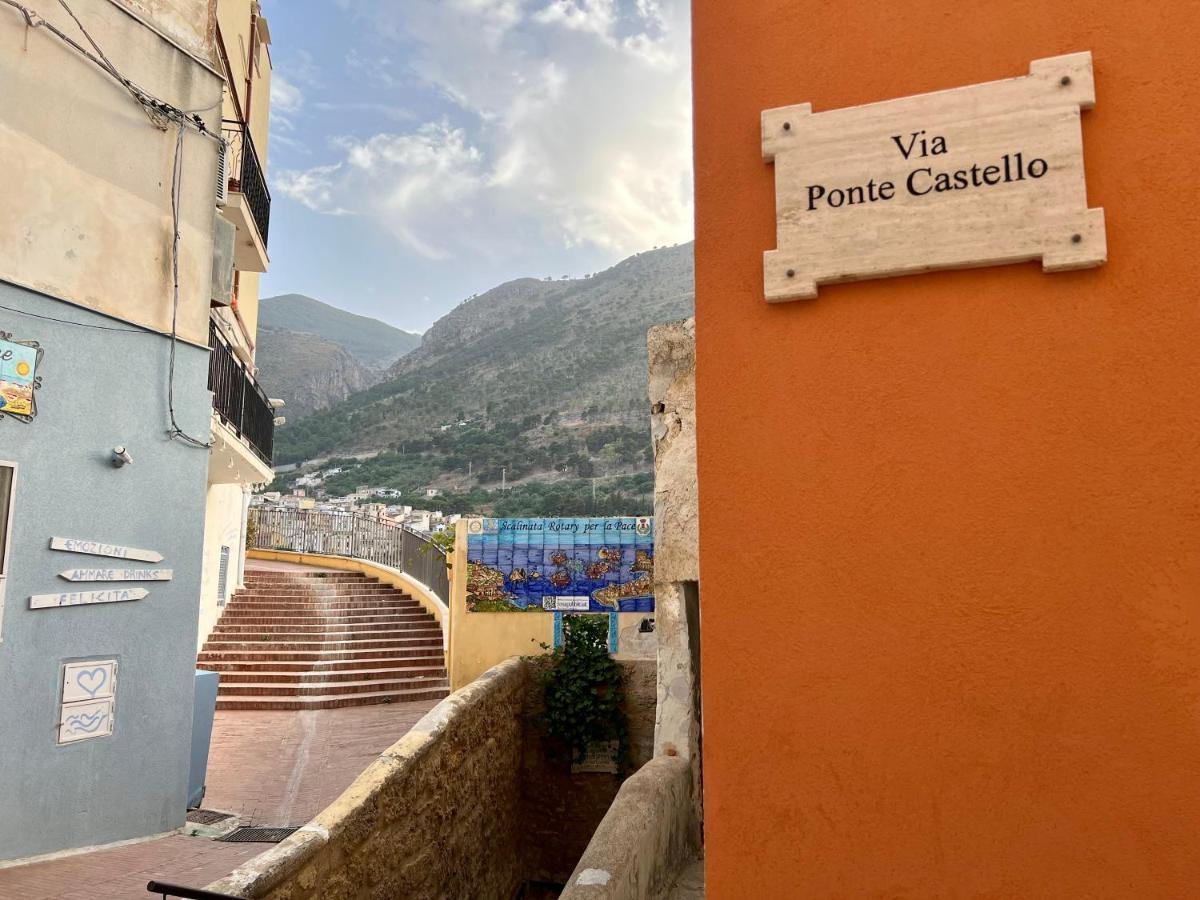 Castello A Mare Castellammare del Golfo Exterior foto