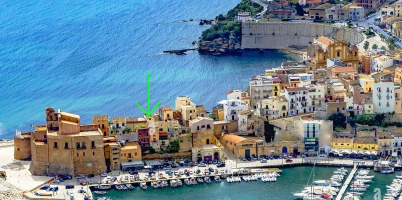 Castello A Mare Castellammare del Golfo Exterior foto