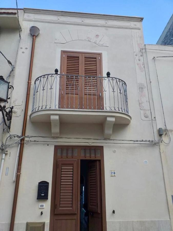Castello A Mare Castellammare del Golfo Exterior foto